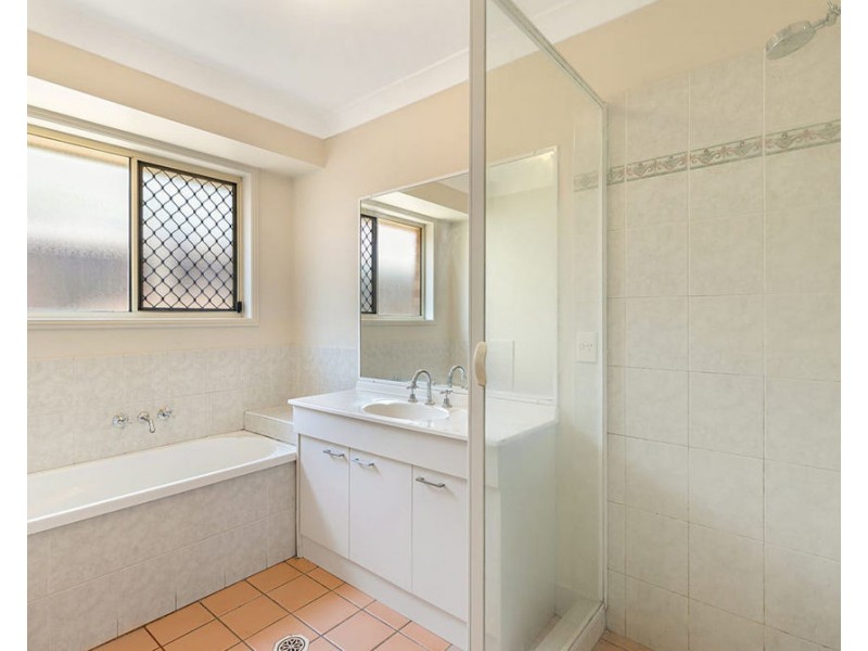 11 Kew Close, Forest Lake QLD 4078