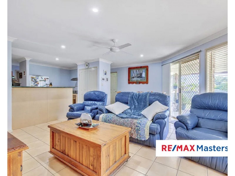 30 Standford Place, Regents Park QLD 4118