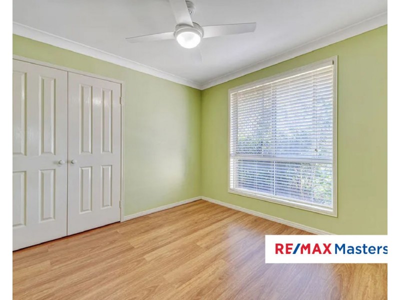 30 Standford Place, Regents Park QLD 4118