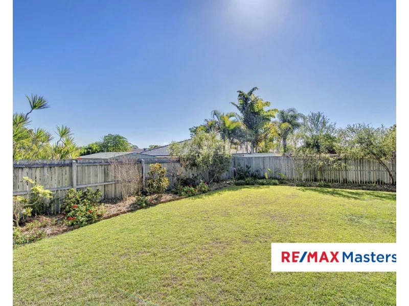 30 Standford Place, Regents Park QLD 4118