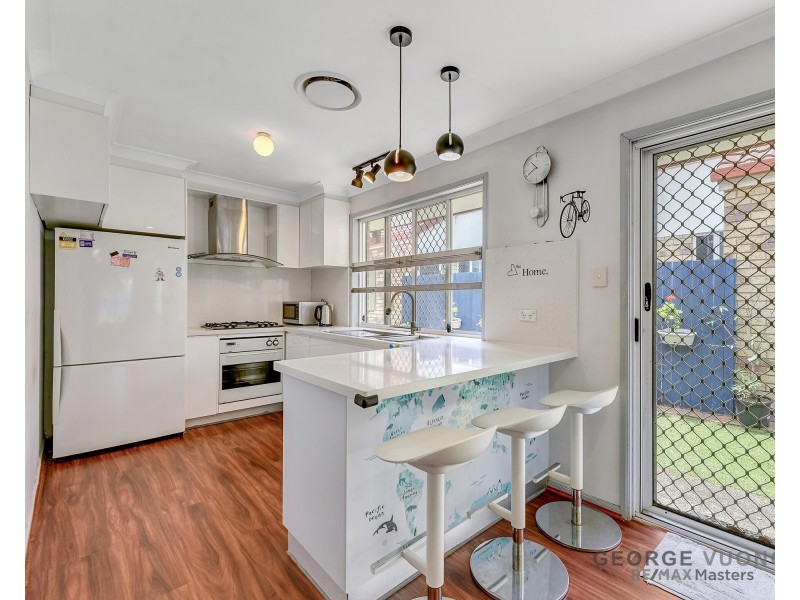 29 Clarendon Cct, Forest Lake QLD 4078