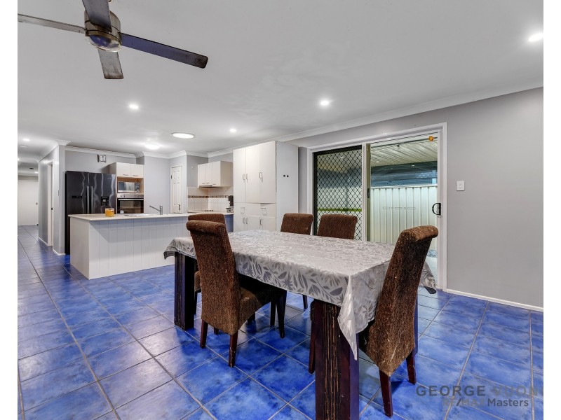 17 Ashton Way, Forest Lake QLD 4078
