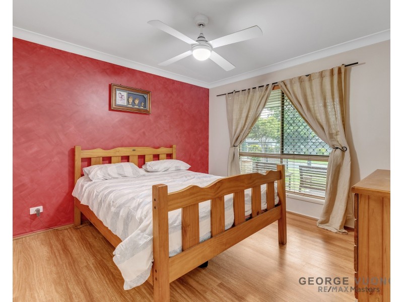 17 Ashton Way, Forest Lake QLD 4078