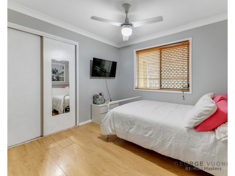 17 Ashton Way, Forest Lake QLD 4078