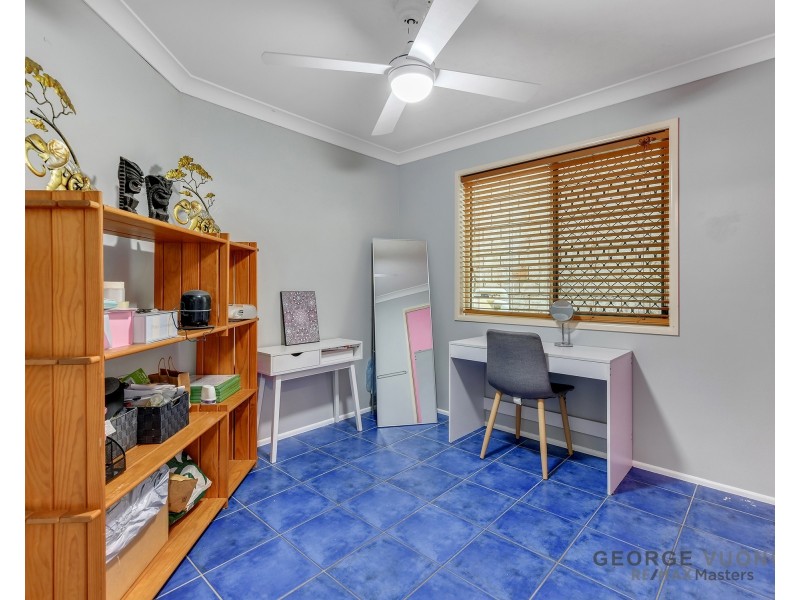 17 Ashton Way, Forest Lake QLD 4078