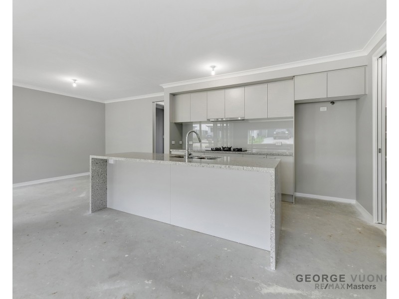 1 Retreat Pl, Pallara QLD 4110