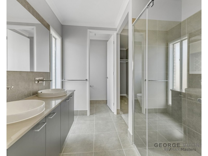 1 Retreat Pl, Pallara QLD 4110