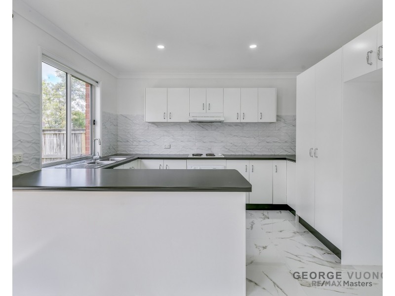 17 Pintail Cres, Forest Lake QLD 4078