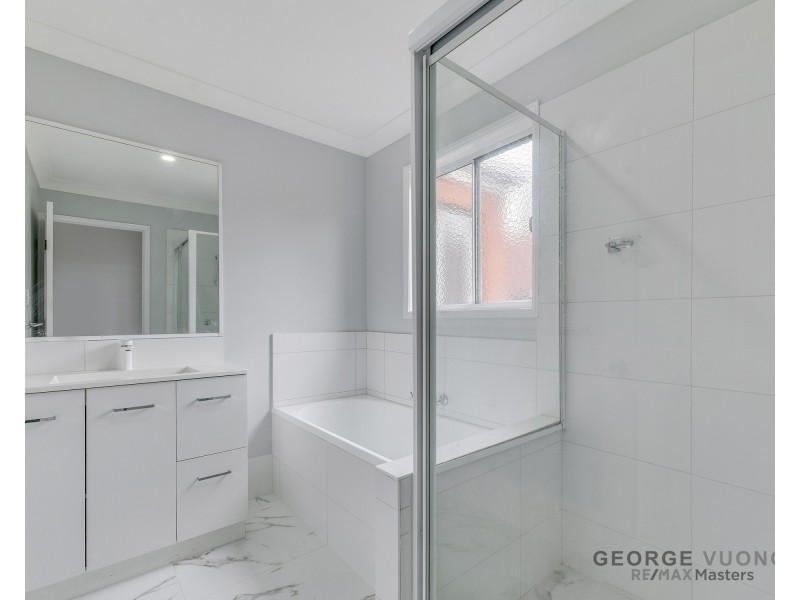 17 Pintail Cres, Forest Lake QLD 4078