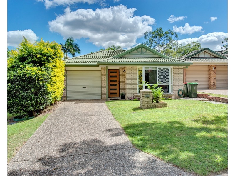 19 Dampier Cr, Forest Lake QLD 4078