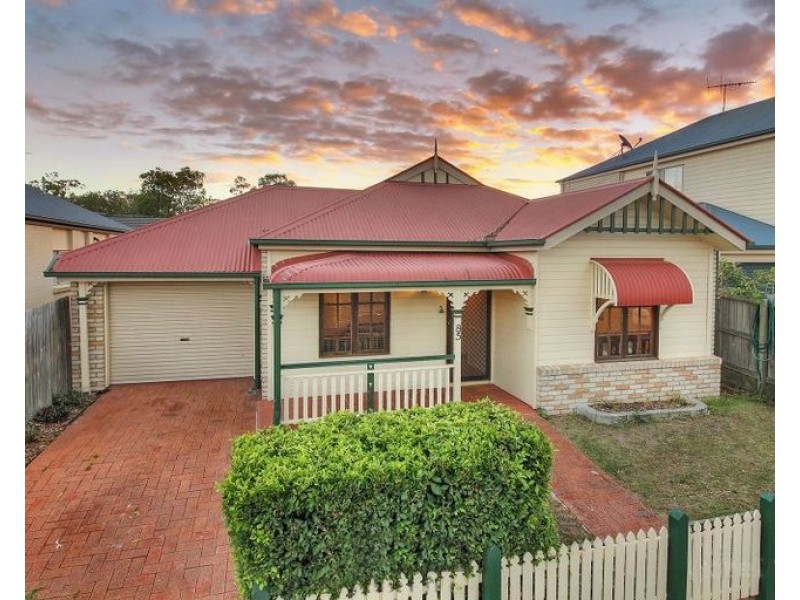 85 Jubilee Ave, Forest Lake QLD 4078