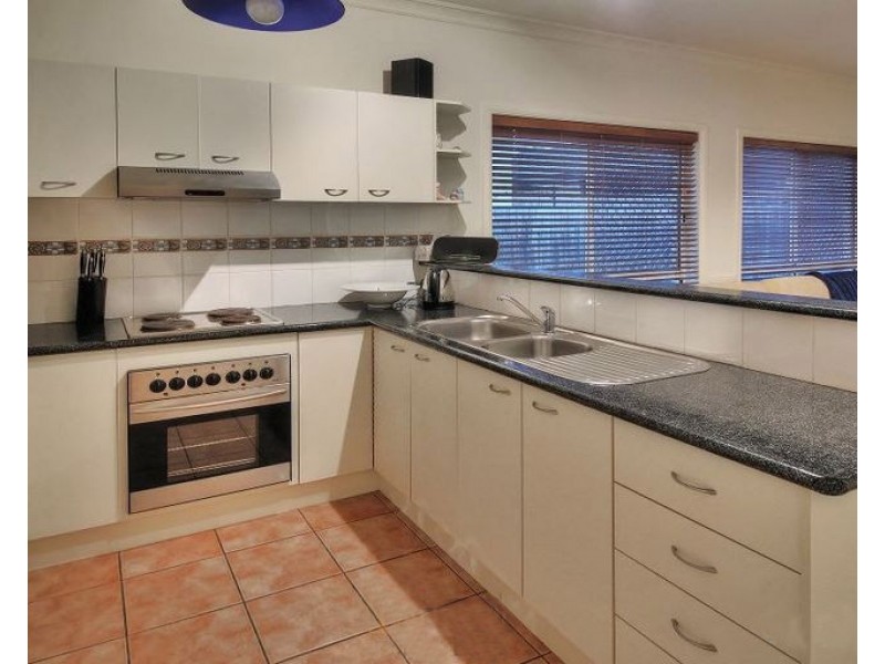 85 Jubilee Ave, Forest Lake QLD 4078