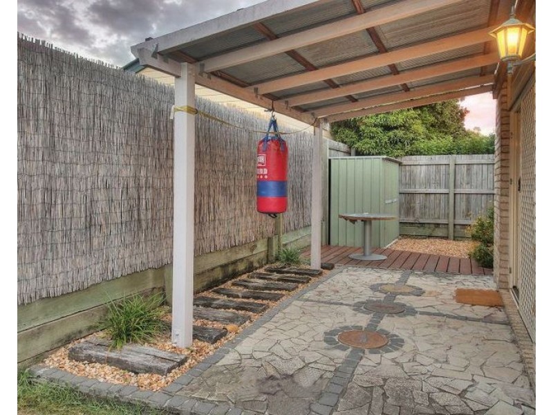 85 Jubilee Ave, Forest Lake QLD 4078