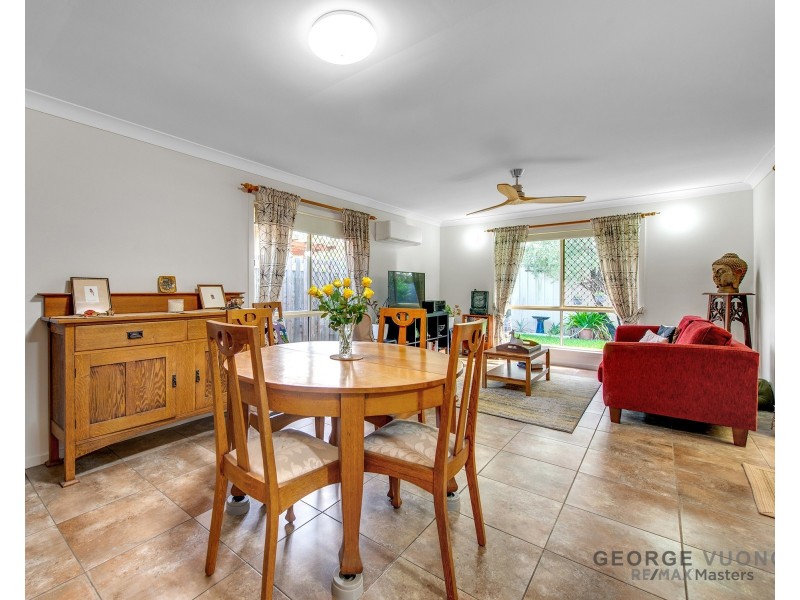 86 Banksia Cct, Forest Lake QLD 4078