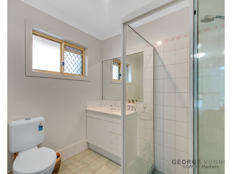 86 Banksia Cct, Forest Lake QLD 4078