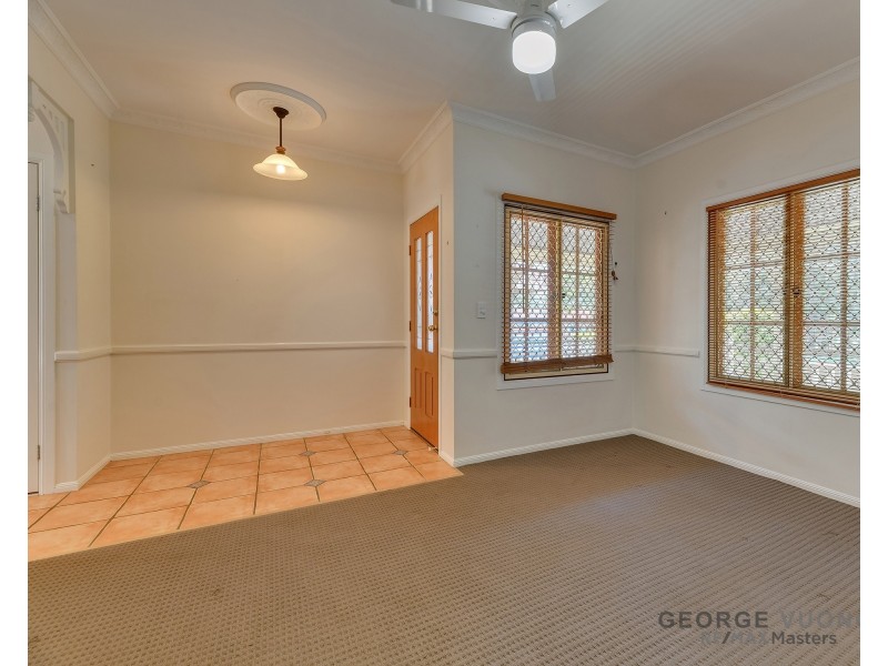 17 Hyde Pl, Forest Lake QLD 4078
