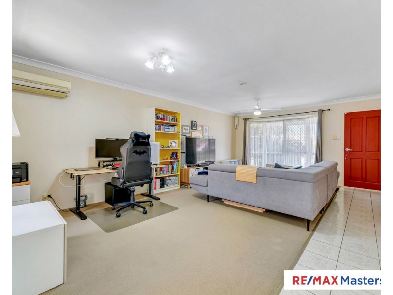 6 Pinaster St, Forest Lake QLD 4078