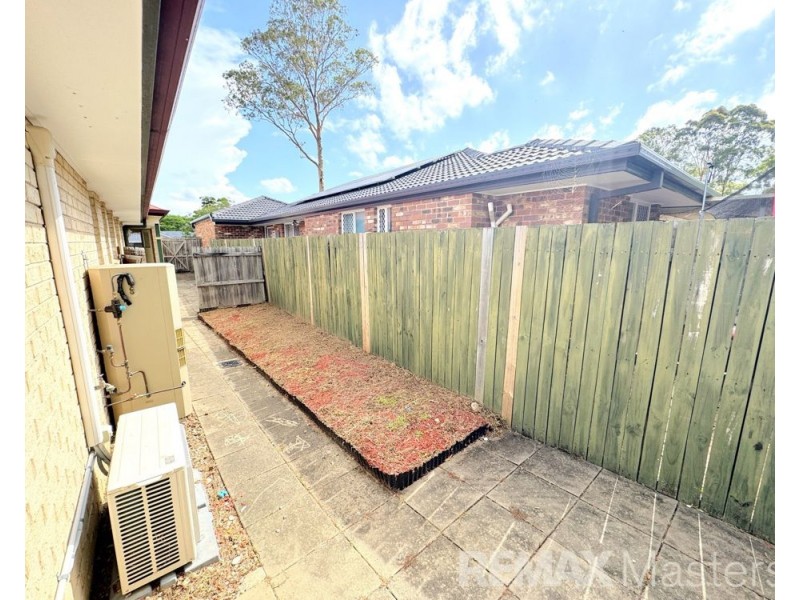 6 Pinaster St, Forest Lake QLD 4078