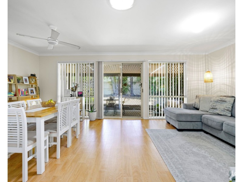 14 McKenzie Pl, Forest Lake QLD 4078