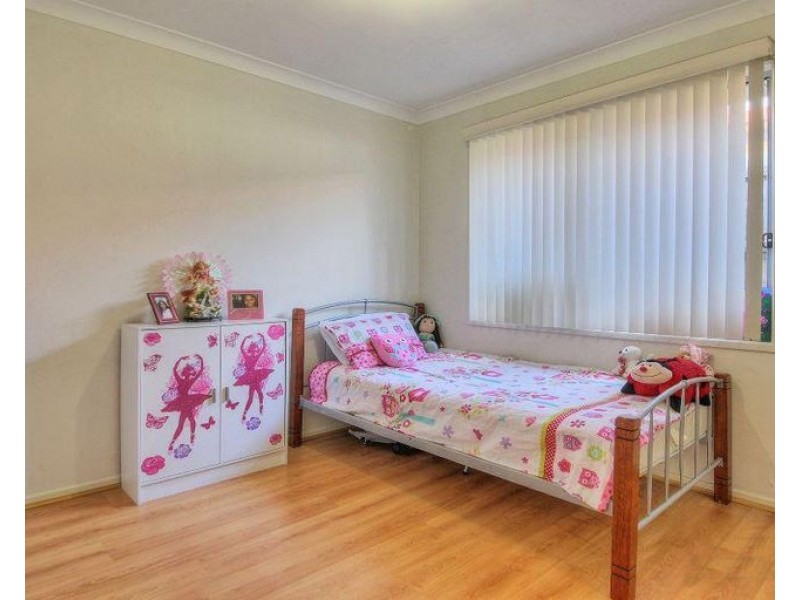 37 Booloumba Cr, Forest Lake QLD 4078