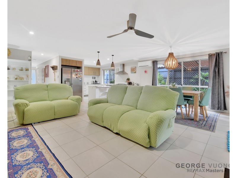 12 Glendale Crescent, Heathwood QLD 4110