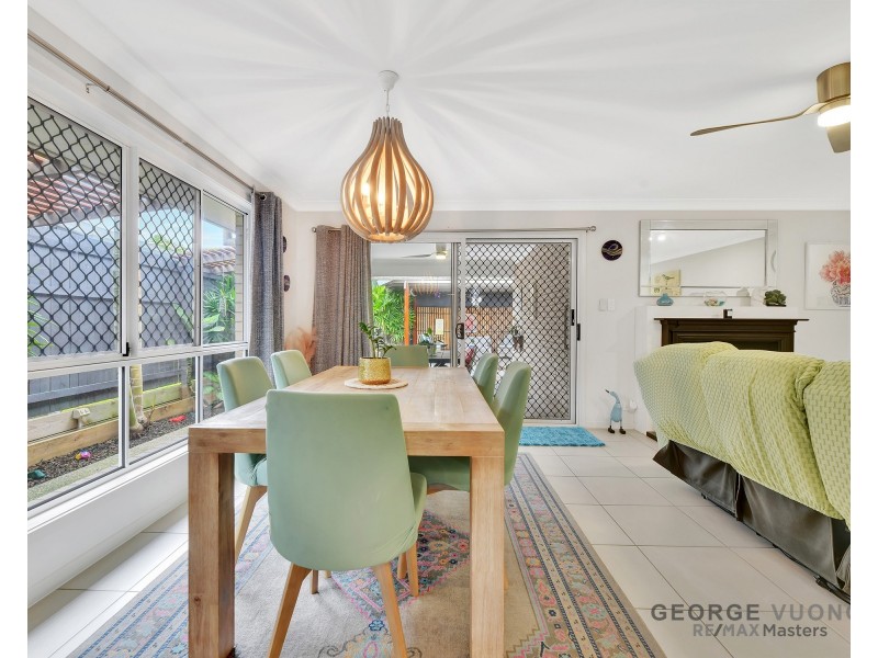 12 Glendale Crescent, Heathwood QLD 4110