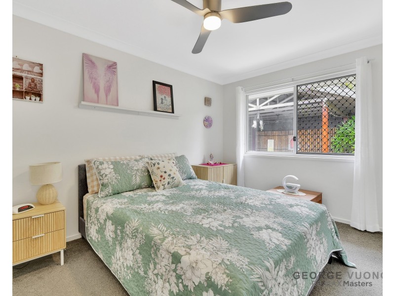 12 Glendale Crescent, Heathwood QLD 4110