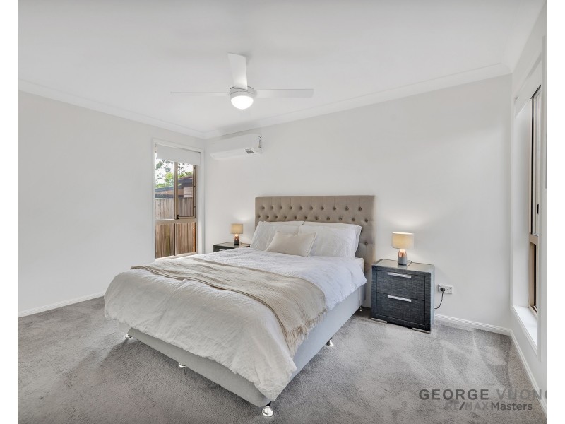 10 Regents Cct, Forest Lake QLD 4078