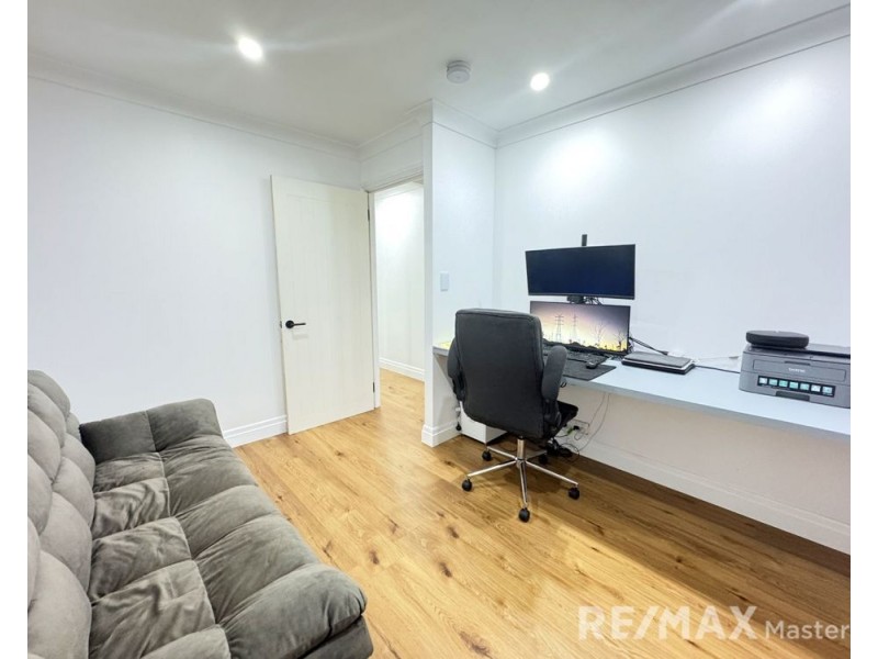 79 Banksia Circuit, Forest Lake QLD 4078