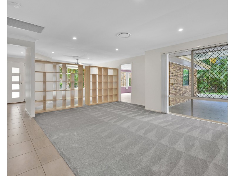 5 Balala Cl, Forest Lake QLD 4078