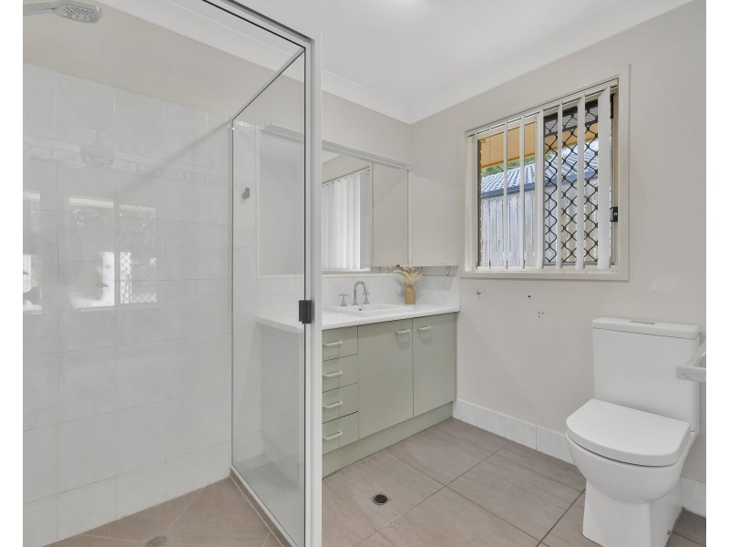 5 Balala Cl, Forest Lake QLD 4078