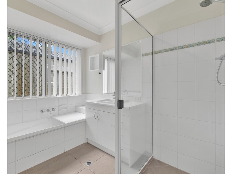 5 Balala Cl, Forest Lake QLD 4078