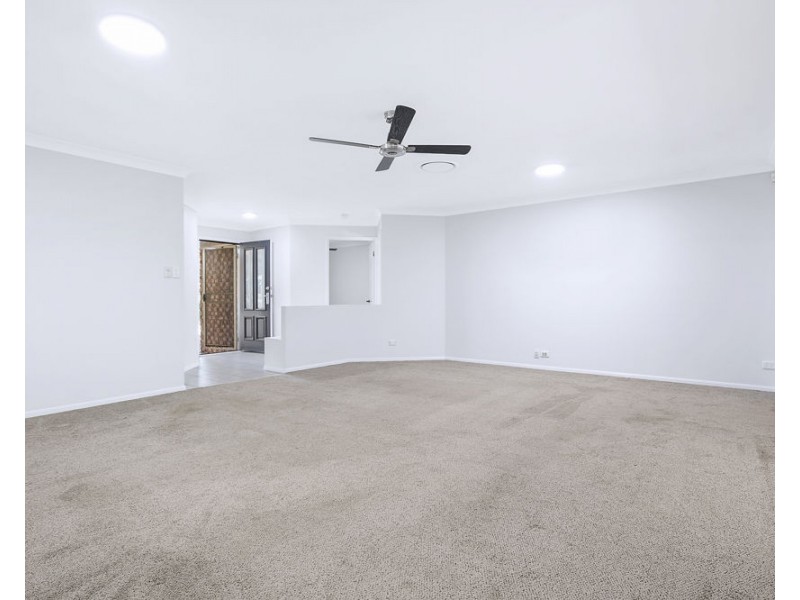 36 Colisa Crescent, Regents Park QLD 4118