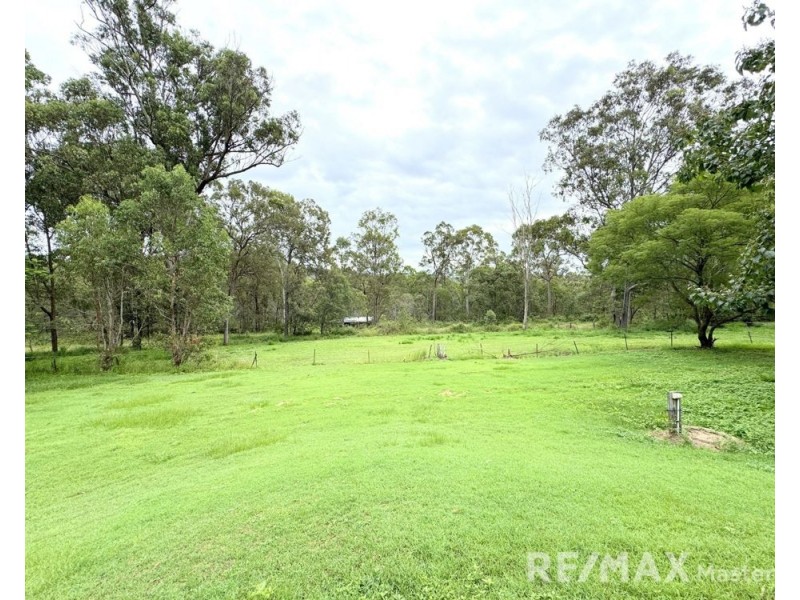 411 Spring Valley Road, Lyons QLD 4124