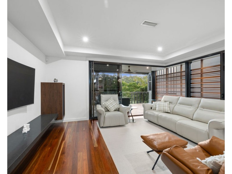 27 MORLEY STREET, Chelmer QLD 4068