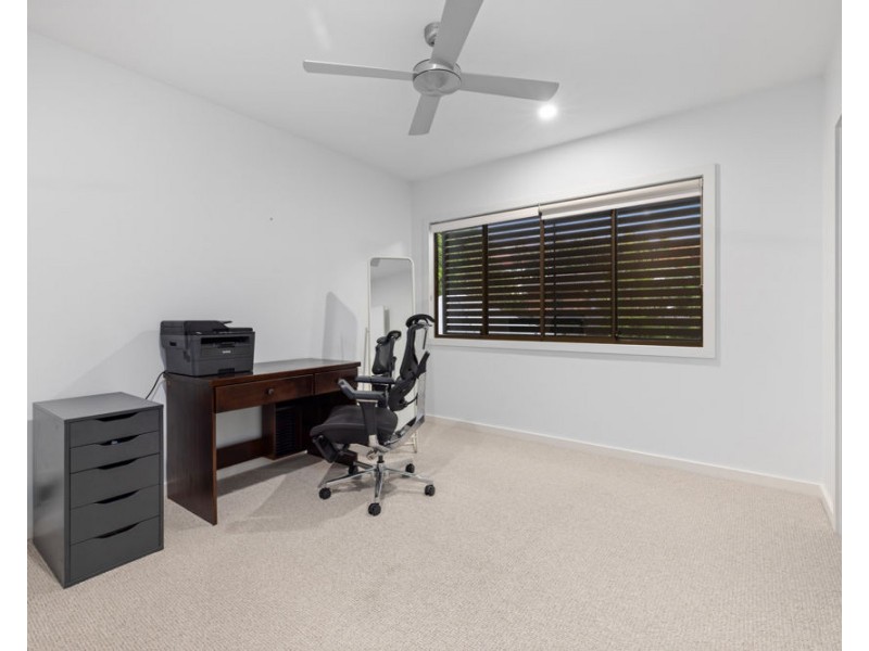 27 MORLEY STREET, Chelmer QLD 4068