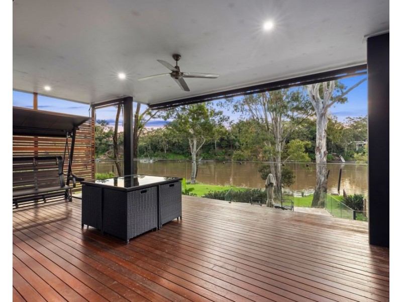 27 MORLEY STREET, Chelmer QLD 4068