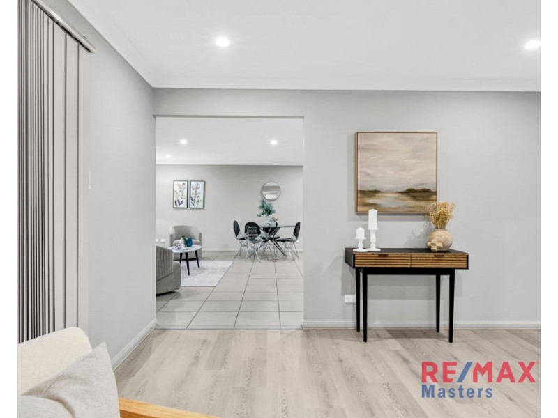33 Aster Place, Calamvale QLD 4116