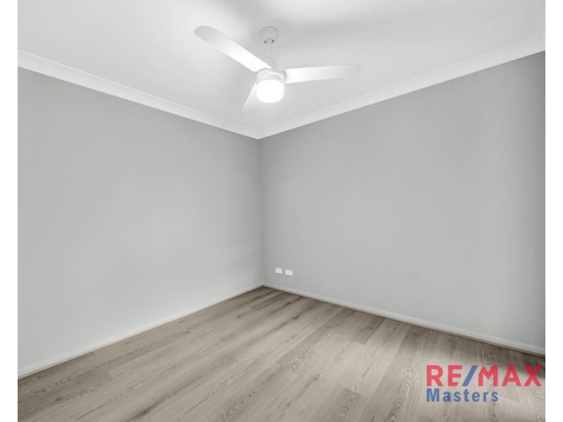 33 Aster Place, Calamvale QLD 4116
