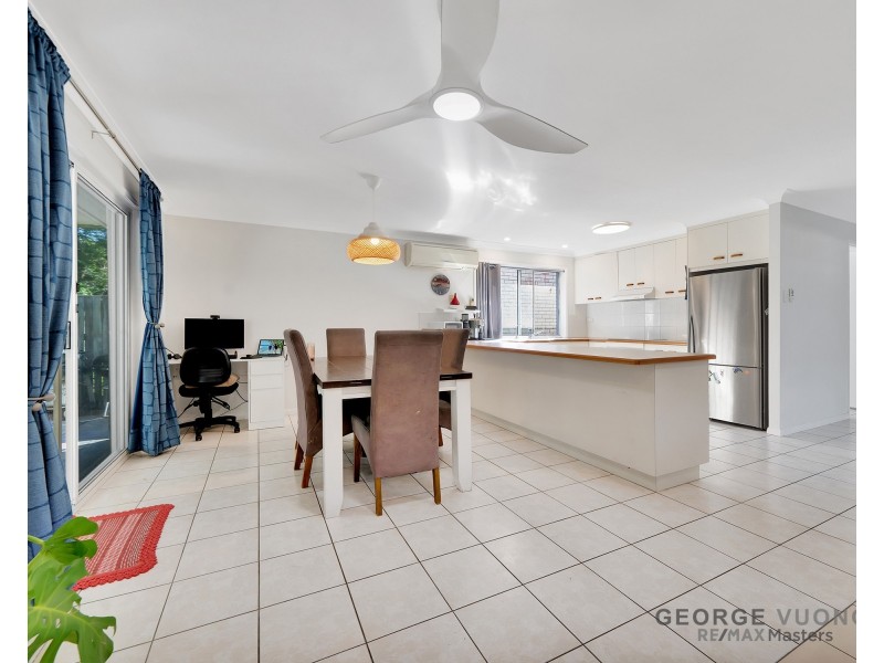 22 Teasel Cr, Forest Lake QLD 4078