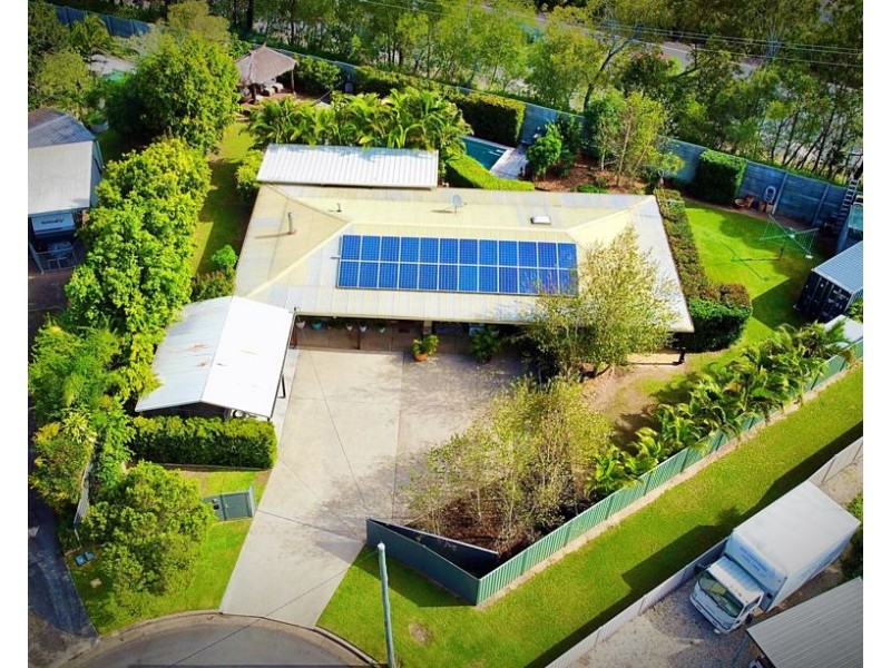 16 Clover Court, Regents Park QLD 4118