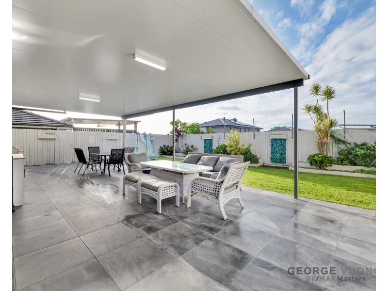 43 Invergarry Cct, Heathwood QLD 4110