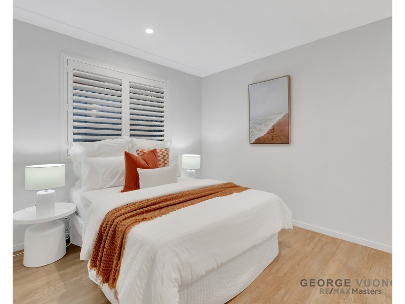 9 Robson St, Forest Lake QLD 4078