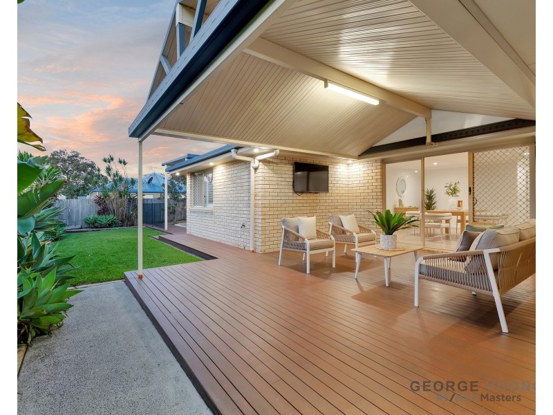 9 Robson St, Forest Lake QLD 4078