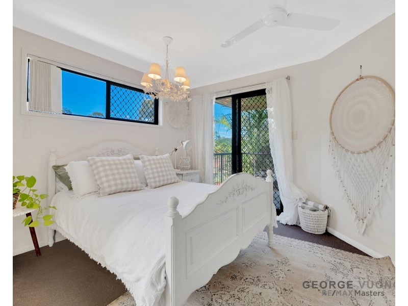 25 Mawson Pl, Forest Lake QLD 4078