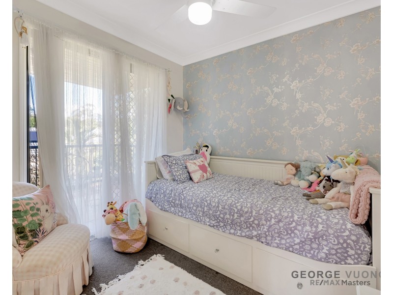 25 Mawson Pl, Forest Lake QLD 4078