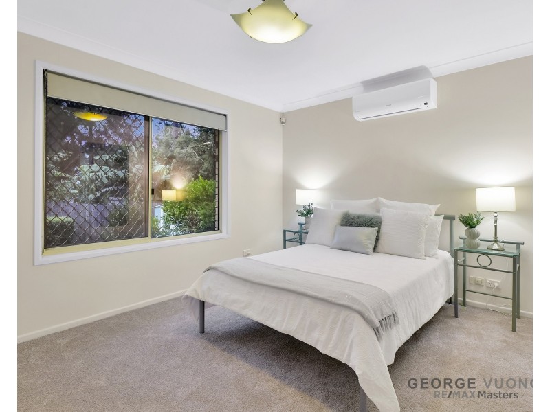 21 Cook St, Forest Lake QLD 4078