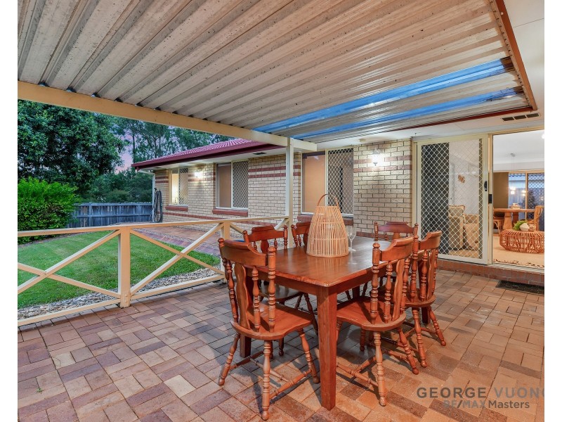 21 Cook St, Forest Lake QLD 4078