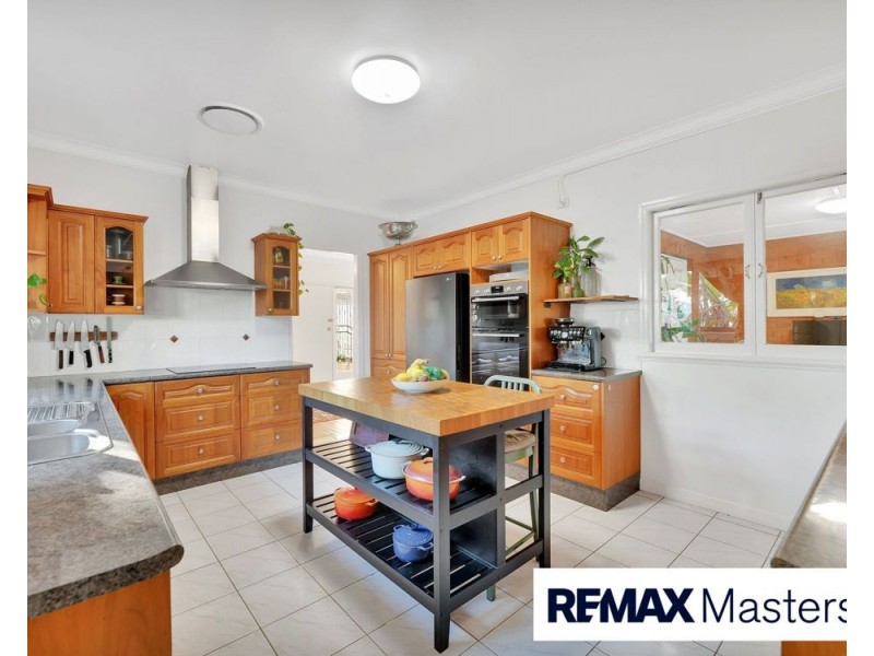 68 Southern Cross Avenue, Darra QLD 4076