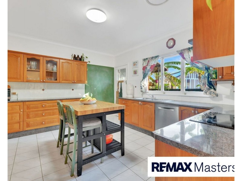68 Southern Cross Avenue, Darra QLD 4076